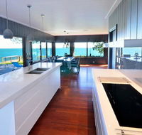 Dolphins at Sunset - Accommodation Kalgoorlie