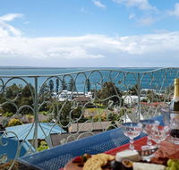 'Baylife Villa' 4a Warruga St - Large home with WIFI Netflix Aircon Linen  Spectacular Views - Accommodation Kalgoorlie