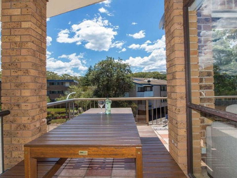 'COLUMBIA VIEWS', 2/9 COLUMBIA CLOSE - AIRCON, WIFI, NETFLIX, VIEWS & BOAT PARKING - Accommodation Kalgoorlie 2