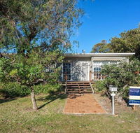 'The Croft' 11 Boulder Bay Rd - Cosy Beach House with Aircon  only 270m to the Beach - Accommodation Kalgoorlie