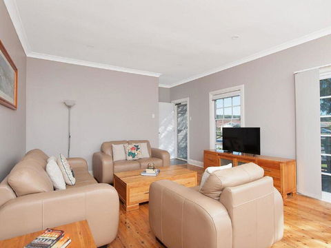 'The Croft' 11 Boulder Bay Rd - Cosy Beach House With Aircon & Only 270m To The Beach - Accommodation Kalgoorlie 2