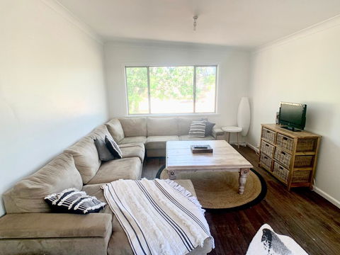 'The Wattles' - True Country Escape Near Wineries - Borenore - Accommodation Kalgoorlie 2