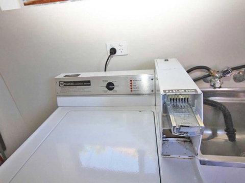1 'Fiddlers Green' 62 Magnus Street - Ground Floor Unit Close To CBD - Accommodation Kalgoorlie 3
