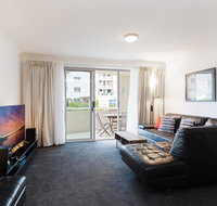 1 'SEASHELLS' 21-23 MAGNUS STREET - WIFI POOL LIFT  AIR CONDITIONING - Accommodation Kalgoorlie