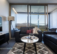 1 Bedroom Apt With Parking Walk to ANU - Accommodation Kalgoorlie