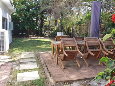 1 Spectrum Street, Rainbow Beach- Close To Shops And Main Beach - Accommodation Kalgoorlie 3