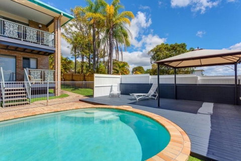 1-33 Tingira Close - Rainbow Beach, Gorgeous Ocean Views, Swimming Pool, Air Conditioning - Accommodation Kalgoorlie 2