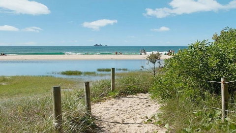 1/56 Lawson Street@Clarkes Beach - Accommodation Kalgoorlie 2