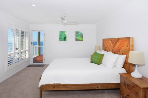10 Mona Vista Crt, Coolum Beach, VIEWS, WiFi, Pet Friendly - Accommodation Kalgoorlie 0
