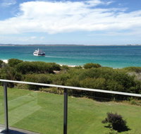 11 'Luskin Lodge' 29 Weatherly Close - stunning water views - Accommodation Kalgoorlie