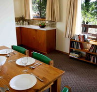11 Townsend Street Jindabyne - Accommodation Kalgoorlie