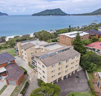 12 'The Helm' 22 Voyager Close - unit in Little Beach with direct access to Shoal Bay Beach - Accommodation Kalgoorlie
