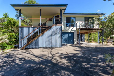 12 Ibis Court - Highset Beach House With Natural Bushland Gardens And Covered Decks - Accommodation Kalgoorlie 0