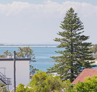 13 'Cote D'Azur' 61 Donald Street - Lovely unit with air con pool lift and WiFi - Accommodation Kalgoorlie