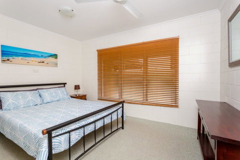 14 Double Island Drive - Rainbow Beach, Large Holiday House With Pool,Pets Welcome, Free Wi-Fi - Accommodation Kalgoorlie 1