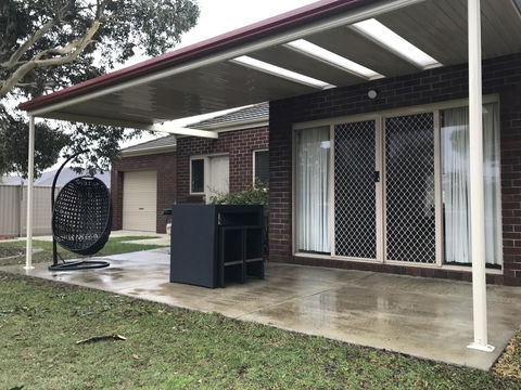 165 On Bogong - Accommodation Kalgoorlie 1