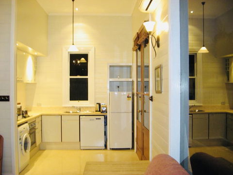 1880s Kananook Boutique Historic Luxury Apartment FSC Private Villa Bairnsdale - Accommodation Kalgoorlie 2