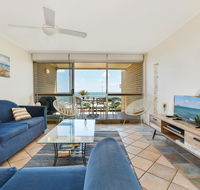 2 Bedroom Top Floor Unit - Ocean Views and Pool - Accommodation Kalgoorlie