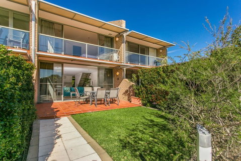 2 James Cook Apartments - Accommodation Kalgoorlie 3