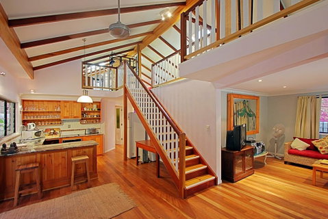 2 Manfred Street, Belongil Beach - Susie's Beach House - Accommodation Kalgoorlie 0