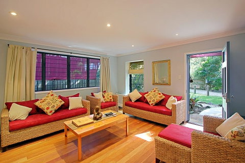 2 Manfred Street, Belongil Beach - Susie's Beach House - Accommodation Kalgoorlie 2