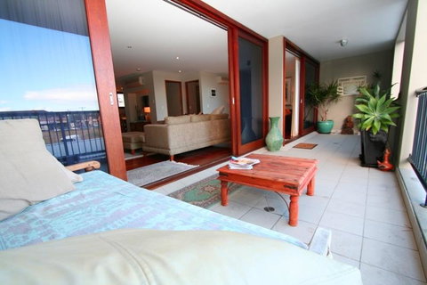 2/21-25 Fletcher Street - Casablanca At Bogarts - Accommodation Kalgoorlie 2