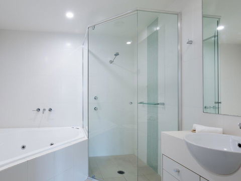 245 'Pacific Blue', 265 Sandy Point Rd - Air Conditioned Unit With Resort Facilities And Linen Supplied - Accommodation Kalgoorlie 3