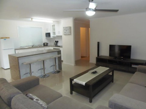26 Kurana Street - Rainbow Beach, Stroll To The Beach And Shops - Accommodation Kalgoorlie 0
