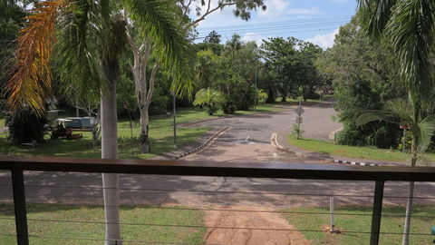 26 Picnic Street - Picnic Bay - Accommodation Kalgoorlie 2
