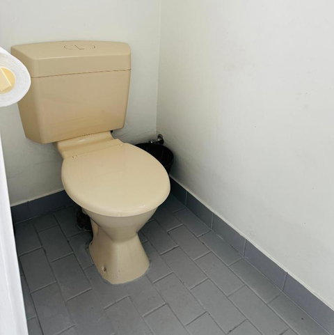 Birkinshaw Villa ( 3 Bedroom With Parkings ) - Accommodation Kalgoorlie 4