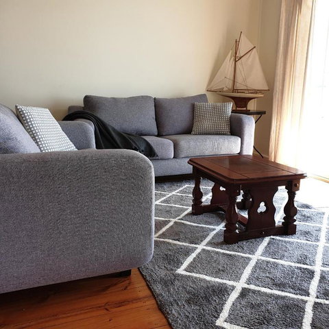 Blue Seas - Beach Front Living - Accommodation Kalgoorlie 2