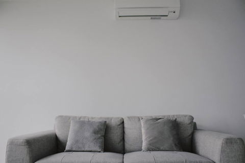 2Bed 2Bath Minimalist Apartment In CBD - Accommodation Kalgoorlie 2