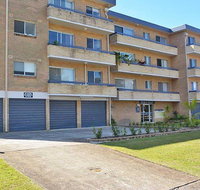 3 'Silvana Court' 26 Ajax Avenue - neat unit with air conditioning - Accommodation Kalgoorlie