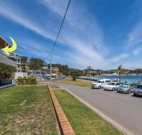 3 'Sunset' 11 Victoria Parade - stunning unit right across from the water - Accommodation Kalgoorlie