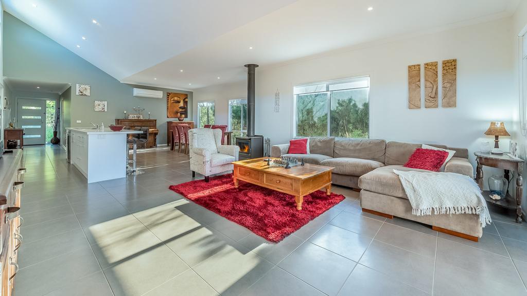 Smiths Beach VIC Accommodation Kalgoorlie