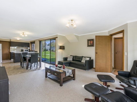 45 On REGENT - Accommodation Kalgoorlie 0