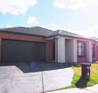 5 Bed 2 Bath big house - Accommodation Kalgoorlie
