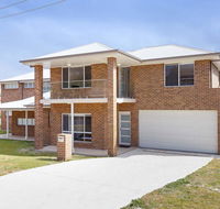 5B BENT STREET - LARGE HOUSE WITH DUCTED AIR CON WIFI  FOXTEL - Accommodation Kalgoorlie