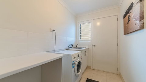 7 Graydens Road, Ventnor With Spectacular Views - Accommodation Kalgoorlie 2