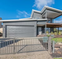 7 Graydens Road Ventnor with Spectacular views - Accommodation Kalgoorlie