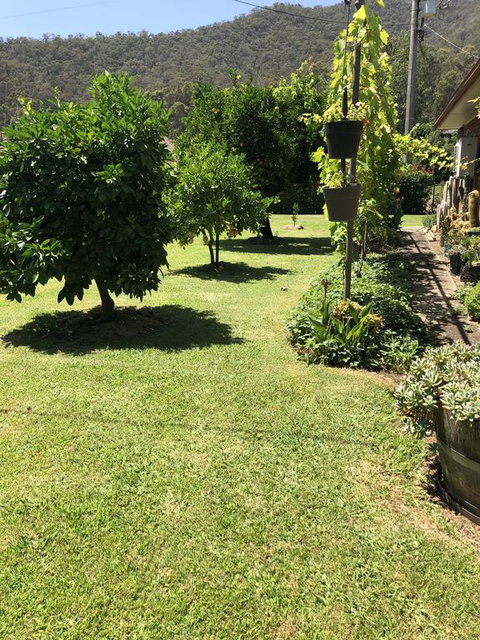 725 Myrtleford-Yackandandah Road - Accommodation Kalgoorlie 1