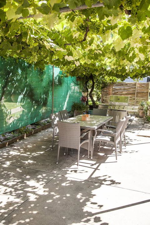 725 Myrtleford-Yackandandah Road - Accommodation Kalgoorlie 3