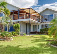 90 Cooloola Drive - Rainbow Beach Luxury Beach House Ocean Views - Accommodation Kalgoorlie