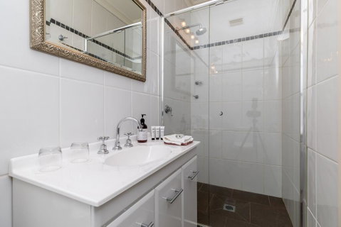 94Best Apartments - Accommodation Kalgoorlie 0