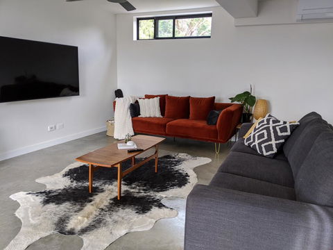 A Home Away From Home - Accommodation Kalgoorlie 0