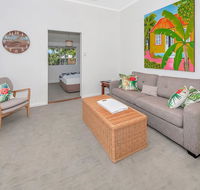 A Touch of the Bahamas on McKenzie MK3 - Accommodation Kalgoorlie
