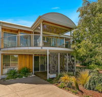 A Wave From it All - Accommodation Kalgoorlie