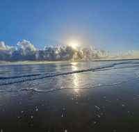 ABSOLUTE BEACH FRONT MACKAY - Comfort Resort Blue Pacific - Accommodation Kalgoorlie