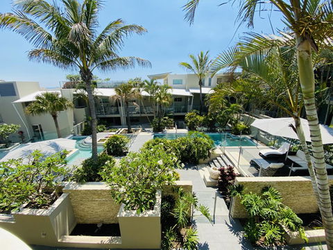 Absolute Beachfront Cabarita Beach - 2 Bed With Pool Views - Accommodation Kalgoorlie 0