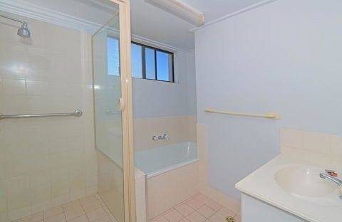 Acacia Holiday Apartment - Accommodation Kalgoorlie 2